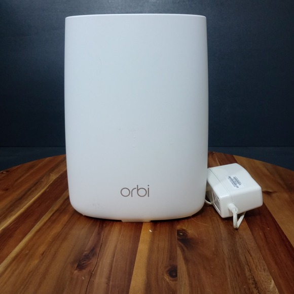 NETGEAR Orbi RBS50V2 Satellite for AC3000 Mesh WiFi System (Router Not Included) - Picture 1 of 8